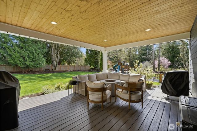 21215 E Lost Lake Road, Snohomish, WA 98296