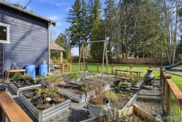 21215 E Lost Lake Road, Snohomish, WA 98296