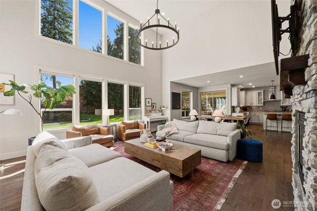 21215 E Lost Lake Road, Snohomish, WA 98296