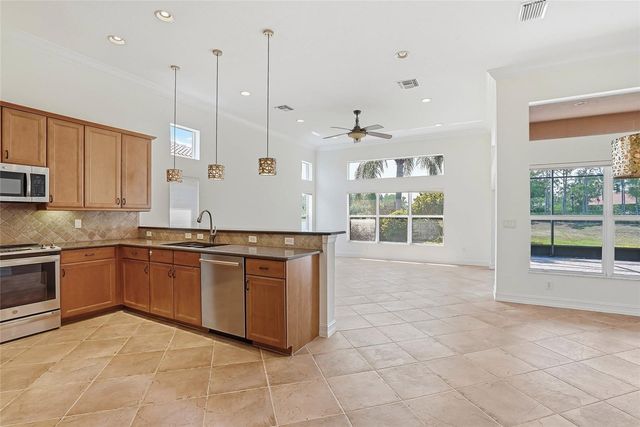 5042 SANDY BROOK CIRCLE, Wimauma, FL 33598