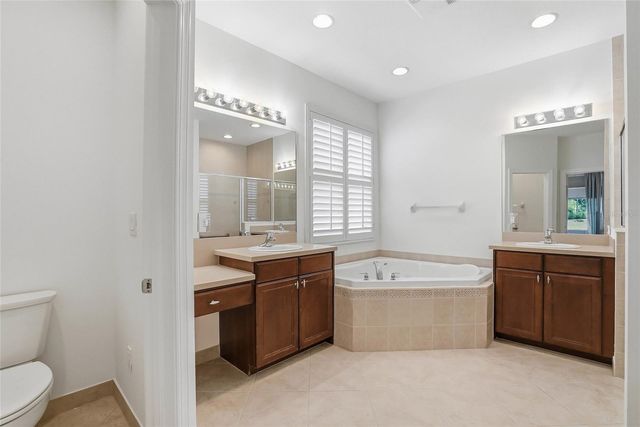 5042 SANDY BROOK CIRCLE, Wimauma, FL 33598