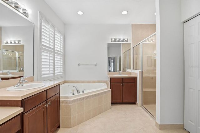 5042 SANDY BROOK CIRCLE, Wimauma, FL 33598