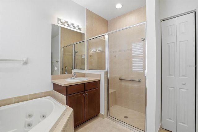 5042 SANDY BROOK CIRCLE, Wimauma, FL 33598