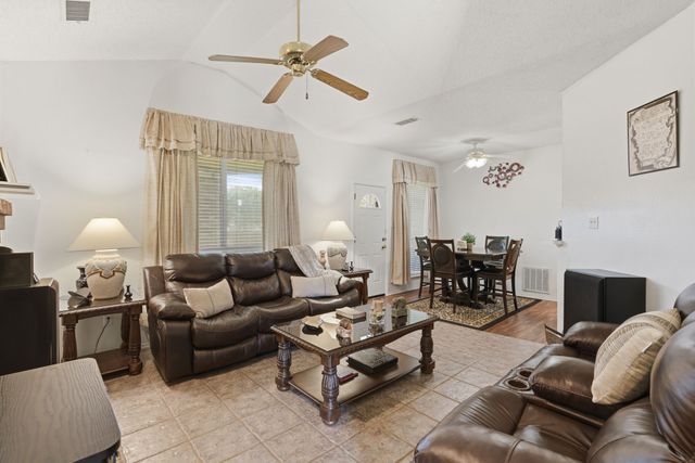 1610 Post Oak Drive, Rowlett, TX 75089