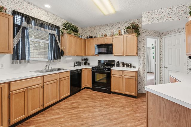 1610 Post Oak Drive, Rowlett, TX 75089