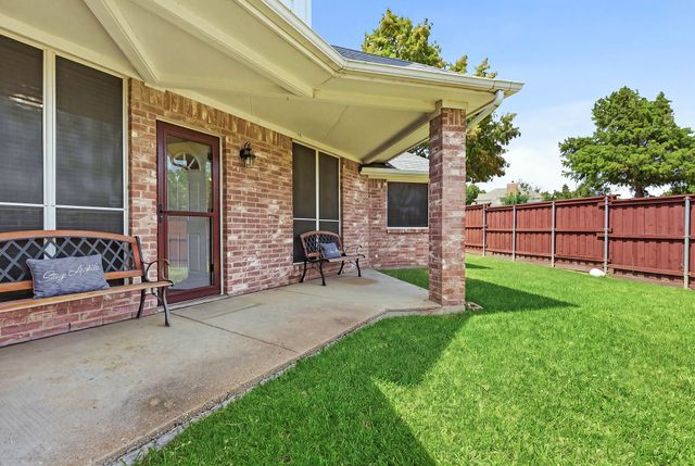 1610 Post Oak Drive, Rowlett, TX 75089
