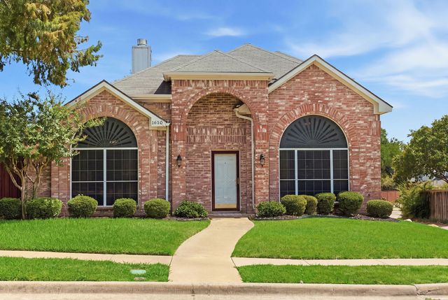 1610 Post Oak Drive, Rowlett, TX 75089
