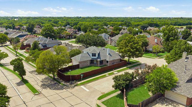 1610 Post Oak Drive, Rowlett, TX 75089