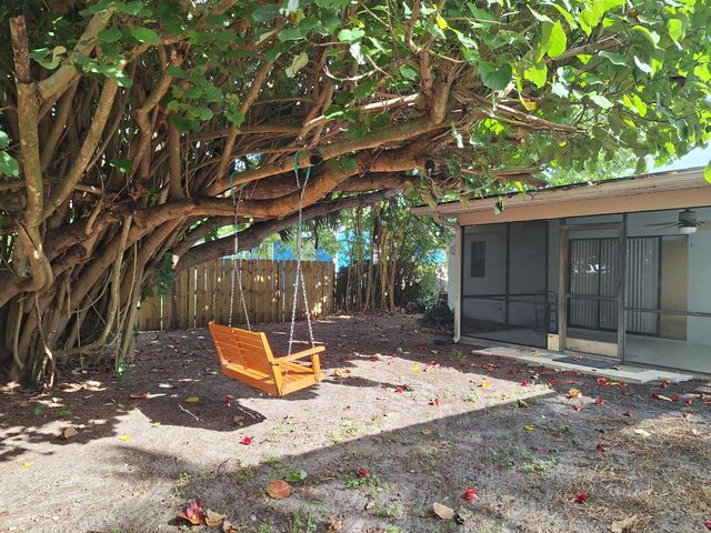 1365 19th Avenue SW, Vero Beach, FL 32962