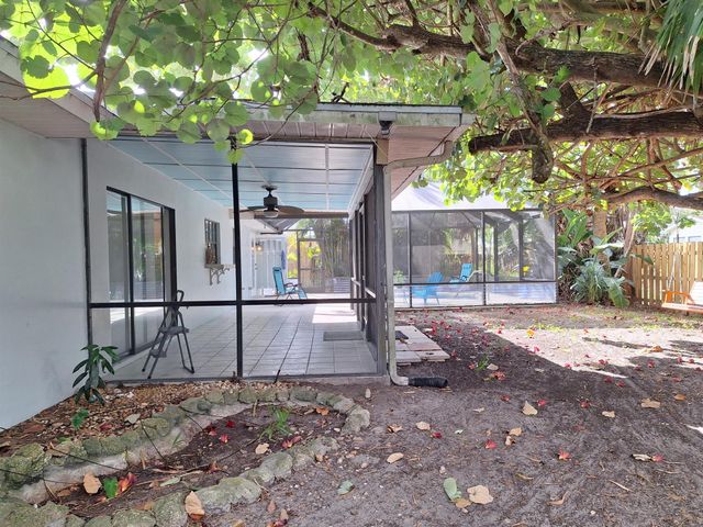 1365 19th Avenue SW, Vero Beach, FL 32962