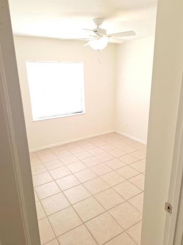 1365 19th Avenue SW, Vero Beach, FL 32962