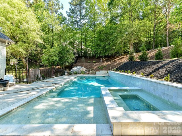 4510 Granite Hill Drive, Davidson, NC 28036