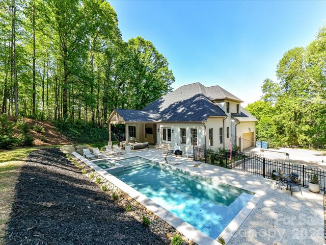 4510 Granite Hill Drive, Davidson, NC 28036
