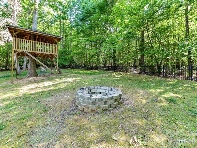 4510 Granite Hill Drive, Davidson, NC 28036