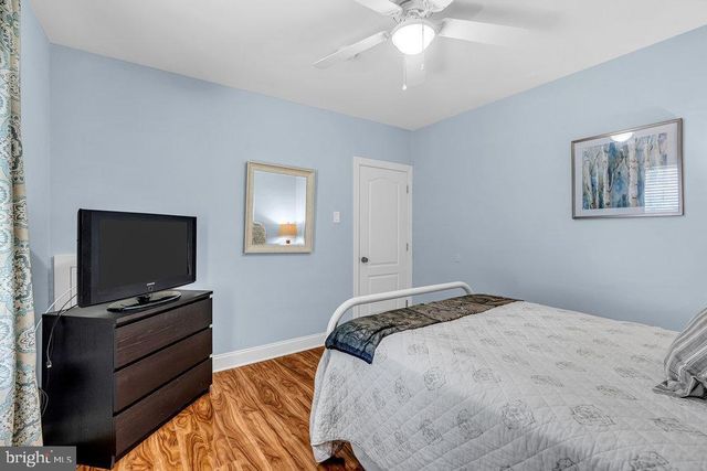 414 BENTLEY AVE, Beverly, NJ 08010