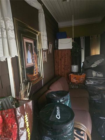 908 Rich Avenue, Winston-salem, NC 27101