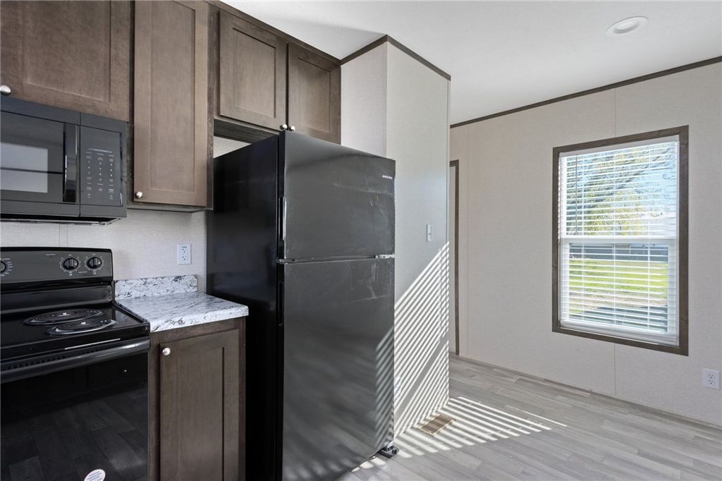 2224 U.S. Highway 87 East #55, Billings, MT 59101 photo 9