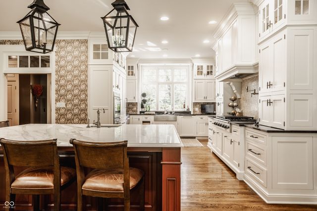 1015 W 116th Street, Carmel, IN 46032
