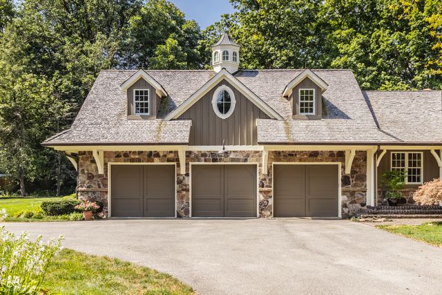 1015 W 116th Street, Carmel, IN 46032