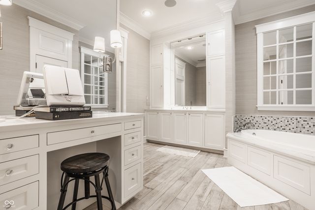 1015 W 116th Street, Carmel, IN 46032