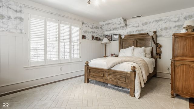 1015 W 116th Street, Carmel, IN 46032