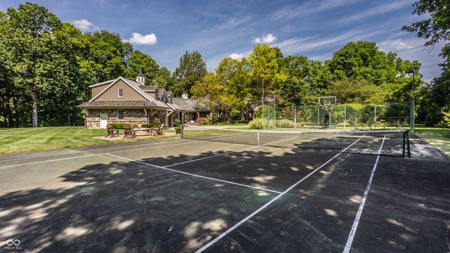1015 W 116th Street, Carmel, IN 46032