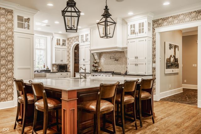 1015 W 116th Street, Carmel, IN 46032