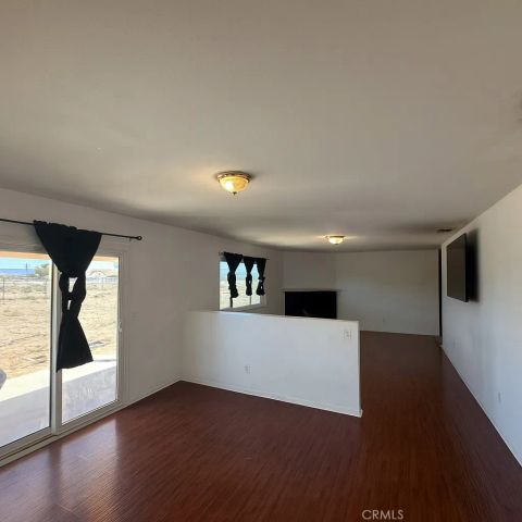 22665 Little Beaver, Apple Valley, CA 92308