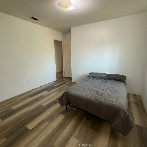 22665 Little Beaver, Apple Valley, CA 92308