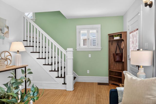 147 Hurley Street E, West Saint Paul, MN 55118