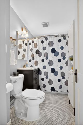 147 Hurley Street E, West Saint Paul, MN 55118