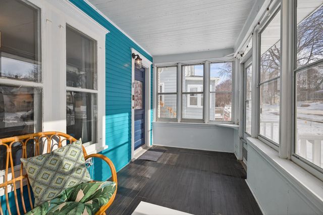 147 Hurley Street E, West Saint Paul, MN 55118