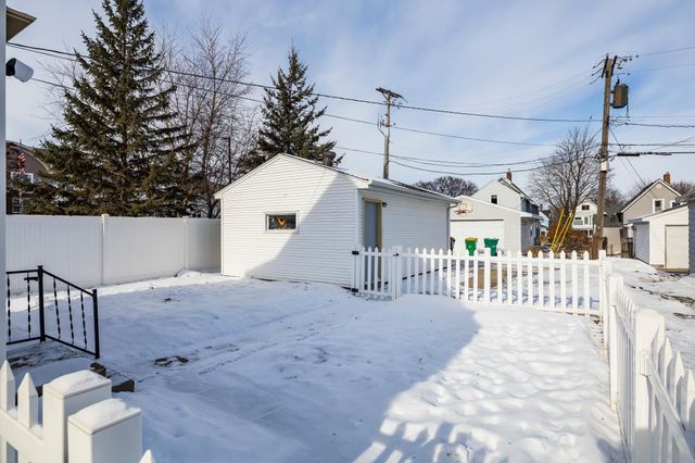 147 Hurley Street E, West Saint Paul, MN 55118