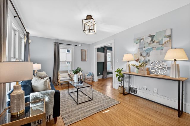 147 Hurley Street E, West Saint Paul, MN 55118