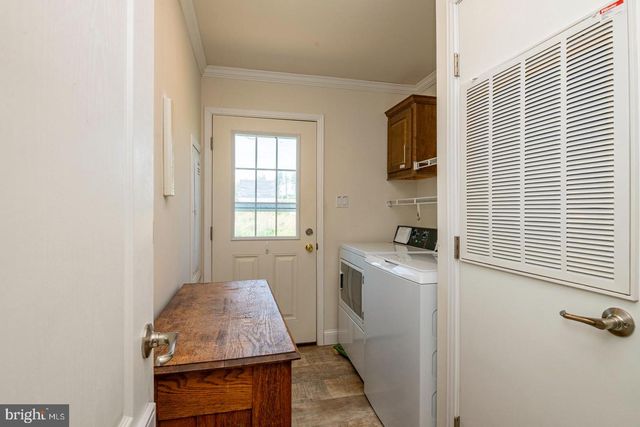 1360 SHOEY RD, Mohrsville, PA 19541