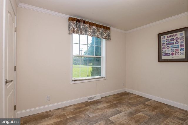 1360 SHOEY RD, Mohrsville, PA 19541