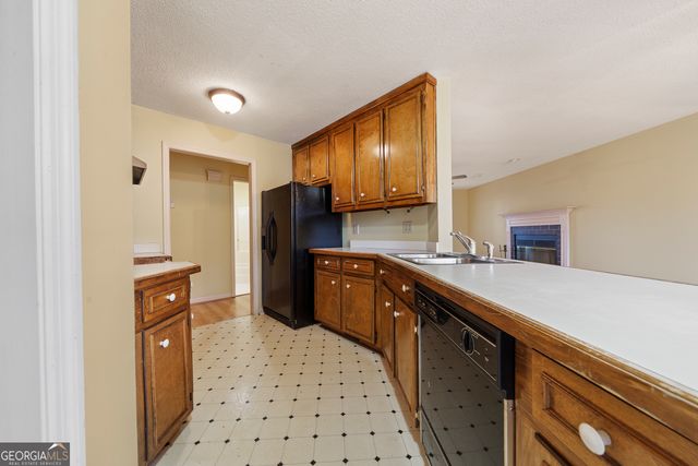 1954 Twin Oaks Drive, Milledgeville, GA 31061