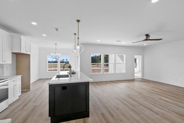 124 Oscar Godwin Road, Dothan, AL 36301