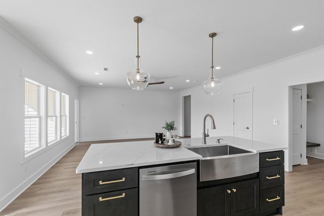 124 Oscar Godwin Road, Dothan, AL 36301