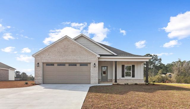 124 Oscar Godwin Road, Dothan, AL 36301