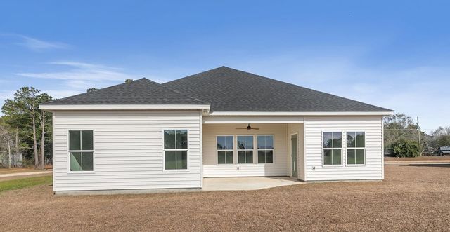 124 Oscar Godwin Road, Dothan, AL 36301