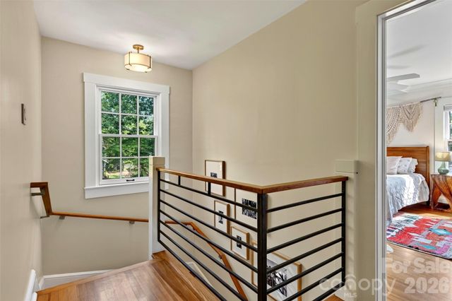 109 1st Street, Black Mountain, NC 28711
