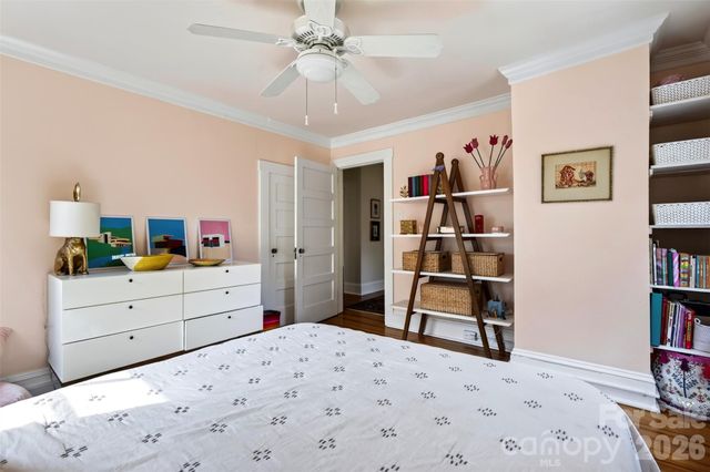 109 1st Street, Black Mountain, NC 28711