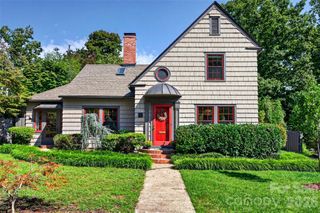 109 1st Street, Black Mountain, NC 28711