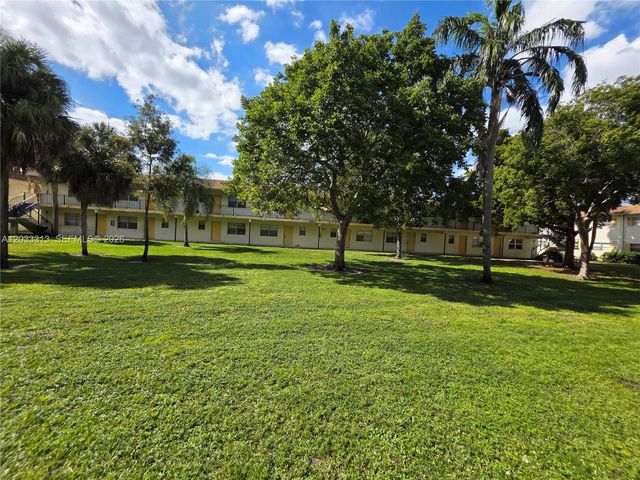 4160 NW 21st Street 124D, Lauderhill, FL 33313