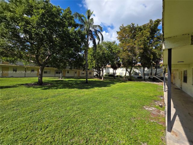 4160 NW 21st Street 124D, Lauderhill, FL 33313