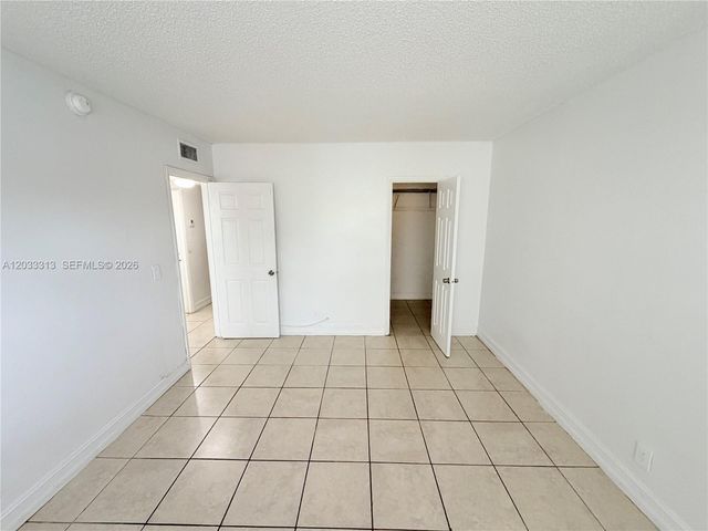 4160 NW 21st Street 124D, Lauderhill, FL 33313
