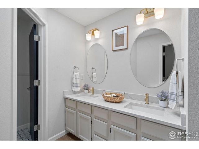 4342 Sunridge Dr, Loveland, CO 80538