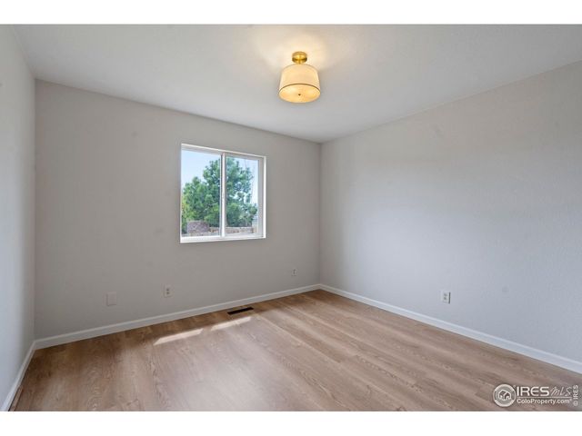 4342 Sunridge Dr, Loveland, CO 80538