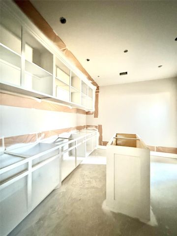 265 Sunday DR, Burnet, TX 78611